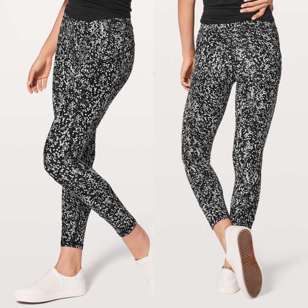 Lululemon In Movement High Rise Tight 25” (Sz 4, black)